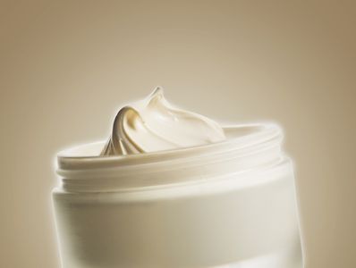 メンズにおすすめの高級ボディクリーム4選 人気商品を比較 トラブルブック メンズにおすすめの高級ボディクリーム4選 人気商品を比較 トラブルブック