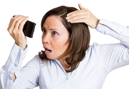 薄毛が気になる人におすすめの市販シャンプー14選 口コミで人気の商品を紹介 トラブルブック