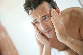 オイリー肌向けメンズ化粧水のおすすめ 人気ランキング15選 自分らしい便利な暮らしを トラベルブック Travelbook