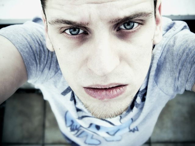 おでこのしわの原因は しわを改善する方法と予防対策 自分らしい便利な暮らしを トラベルブック Travelbook