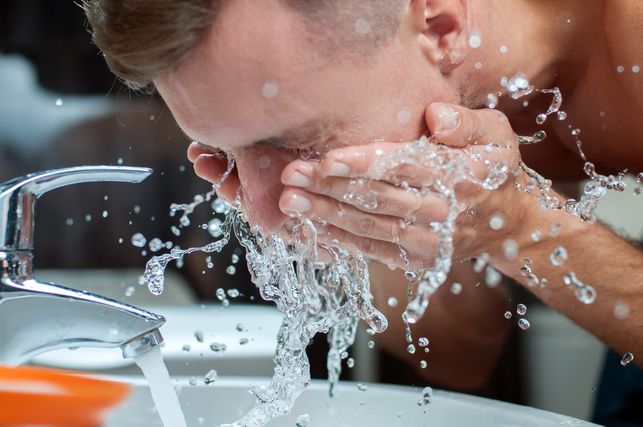 おすすめのメンズ用オイリー(脂性)肌洗顔料17選!人気の商品はこちら!