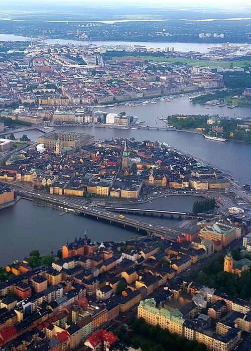 ストックホルム 魔女の宅急便のモデル ガムラ スタン のおすすめ観光地5選 おすすめ旅行を探すならトラベルブック Travelbook ストックホルム 魔女の宅急便のモデル ガムラ スタン のおすすめ観光地5選 おすすめ旅行を探すならトラベルブック Travelbook