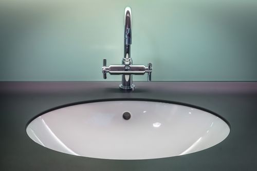 水回りリフォームの費用相場 キッチン 浴槽 洗面所 トイレのリフォームにかかる料金は 自分らしい便利な暮らしを トラベルブック Travelbook 水回りリフォームの費用相場 キッチン 浴槽 洗面所 トイレのリフォームにかかる料金は 自分らしい便利な暮らしを トラベルブック Travelbook