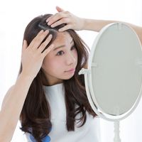 産後の生え際抜け毛の対策は スカスカ前髪をどうにかしたい 自分らしい便利な暮らしを トラベルブック Travelbook 産後の生え際抜け毛の対策は スカスカ前髪をどうにかしたい 自分らしい便利な暮らしを トラベルブック Travelbook