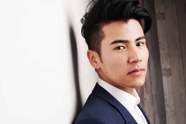 片方だけm字はげになる原因は 効果的な対策方法も紹介 自分らしい便利な暮らしを トラベルブック Travelbook