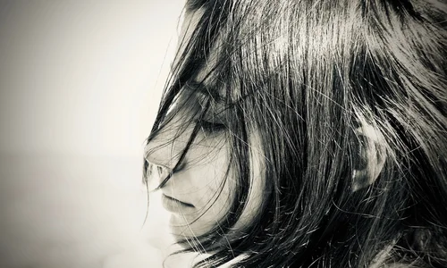 細い髪の原因は ヘアアレンジやヘアケア対策で悩みを解消しよう 自分らしい便利な暮らしを トラベルブック Travelbook