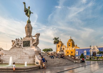 ペルー トルヒーリョの高級ホテル5選 口コミ評判の高い宿をご紹介 おすすめ旅行を探すならトラベルブック Travelbook ペルー トルヒーリョの高級ホテル5選 口コミ評判の高い宿をご紹介 おすすめ旅行を探すならトラベルブック Travelbook