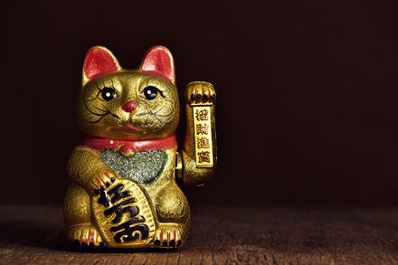 猫目石のラッキーマネークリップ すばらしく