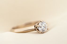 婚約指輪はミキモトで選ぼう 人気の老舗ブランドの商品を紹介 自分らしい便利な暮らしを トラベルブック Travelbook